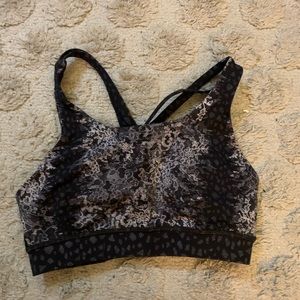 Lululemon sports bra